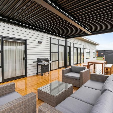 Pride Of Pinot - Martinborough Holiday Home Exteriör bild