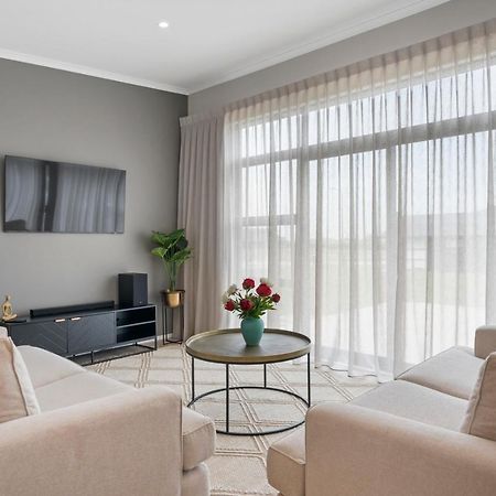 Pride Of Pinot - Martinborough Holiday Home Exteriör bild