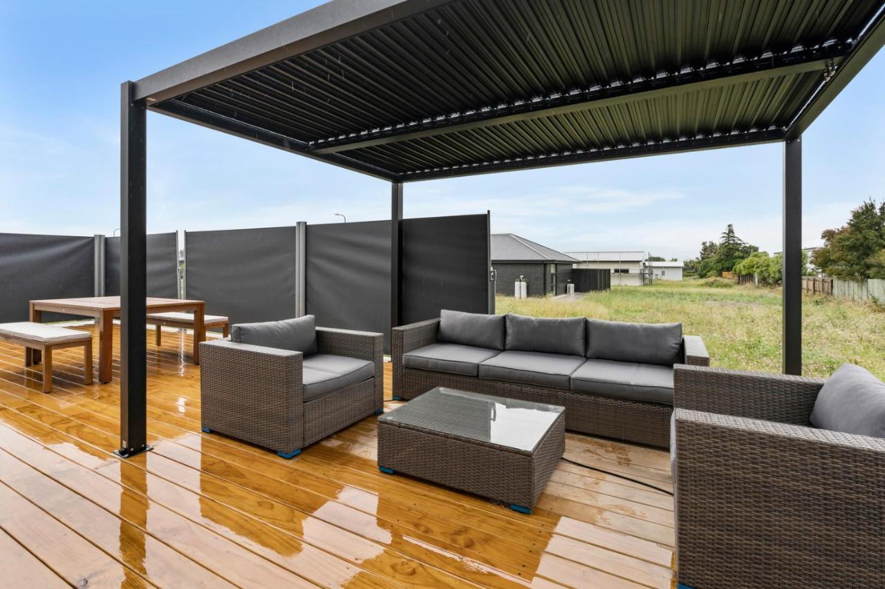 Pride Of Pinot - Martinborough Holiday Home Exteriör bild